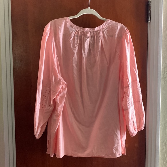 Pink blouse - Picture 4 of 4
